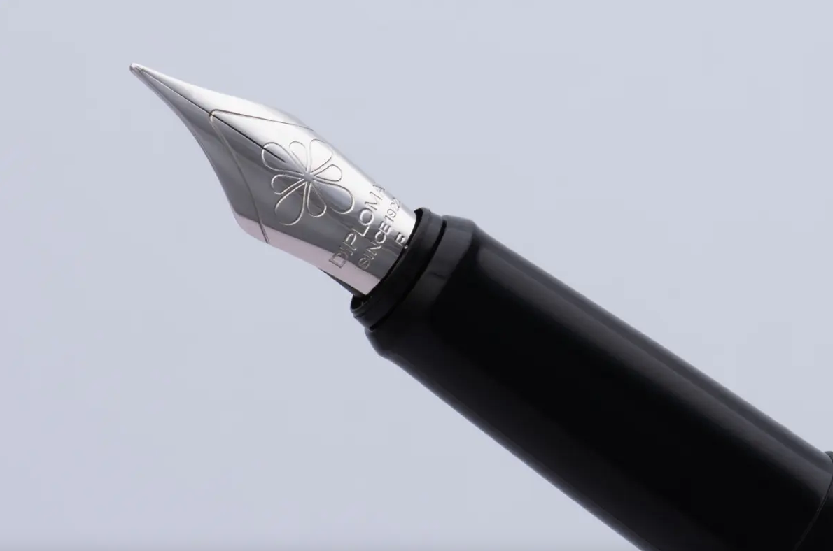 Diplomat Esteem Fountain Pen