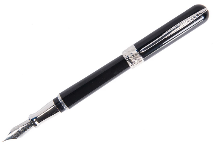 Pineider Avatar Medium Fountain Pen